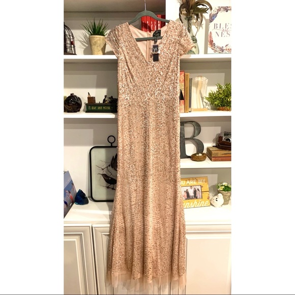 Adrianna Papell Dresses & Skirts - Adrianna Pappell gold long beaded dress NWT size 4